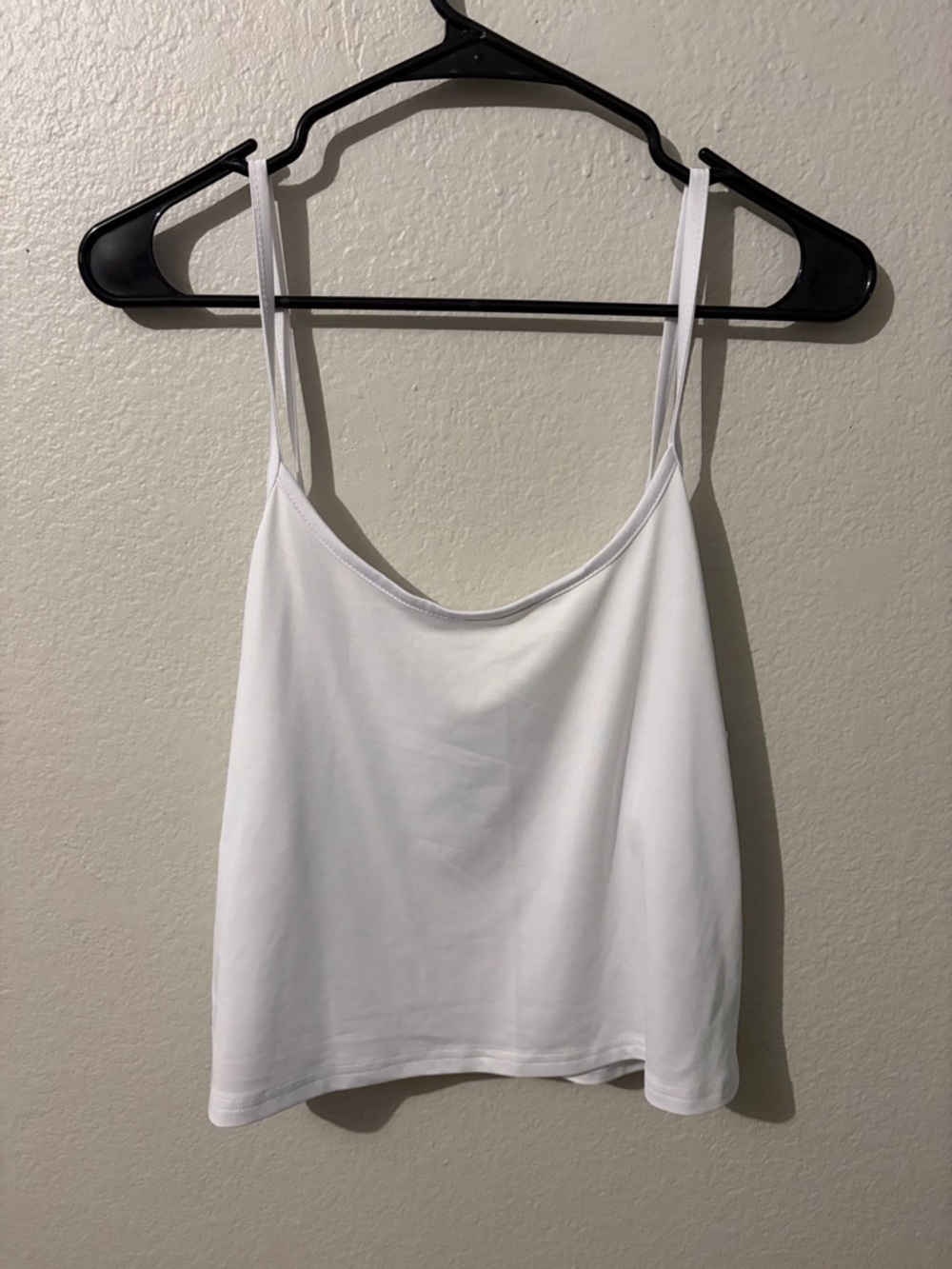 SHEIN White Cropped Spaghetti Strap Cami Top